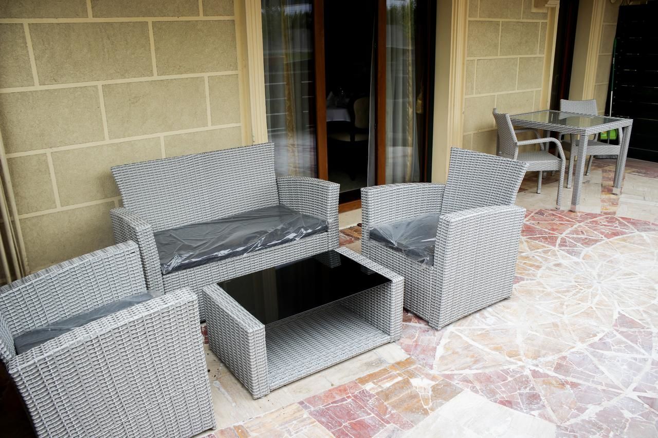 Отель My Hotel Apartments Бухарест-29