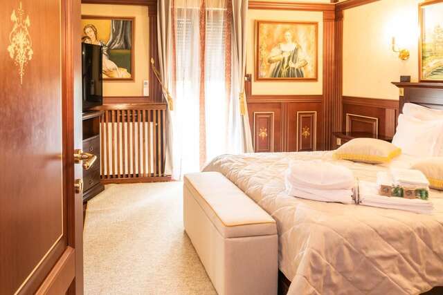 Отель My Hotel Apartments Бухарест-18