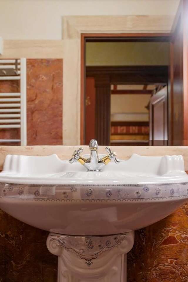 Отель My Hotel Apartments Бухарест-57